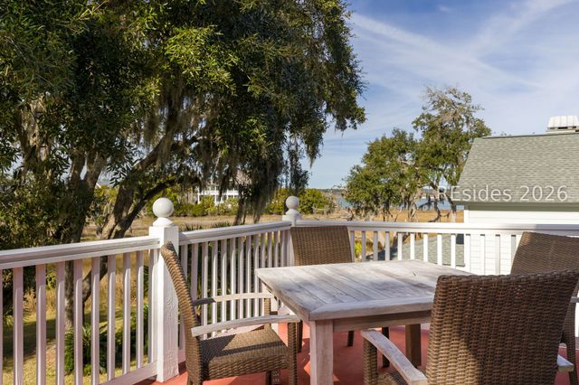 11 River Place Xing, Daufuskie Island, SC 29915