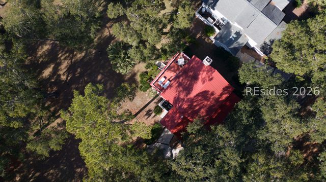 11 River Place Xing, Daufuskie Island, SC 29915