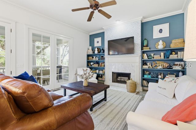 11 River Place Xing, Daufuskie Island, SC 29915