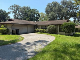 320 SE 41ST AVENUE, Ocala, FL 34471
