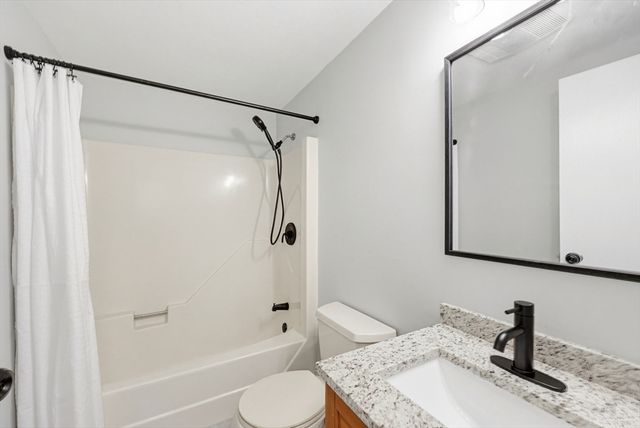 1261 Church St 85, New Bedford, MA 02745