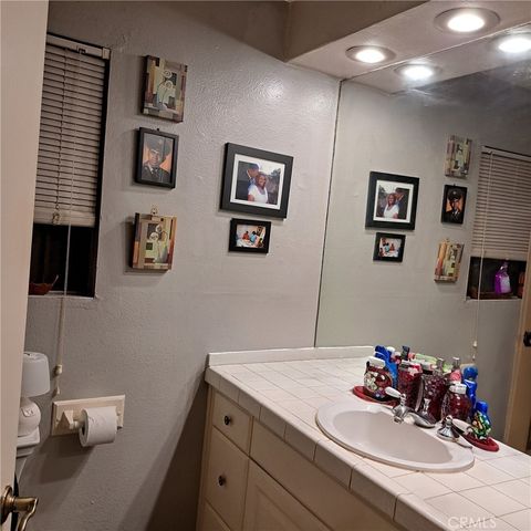 1350 N Marine 113, Wilmington, CA 90744