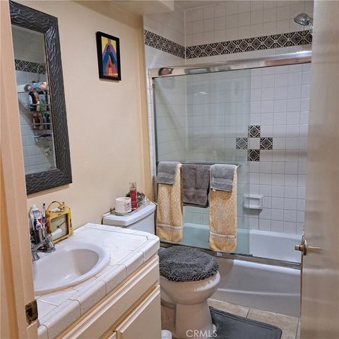 1350 N Marine 113, Wilmington, CA 90744