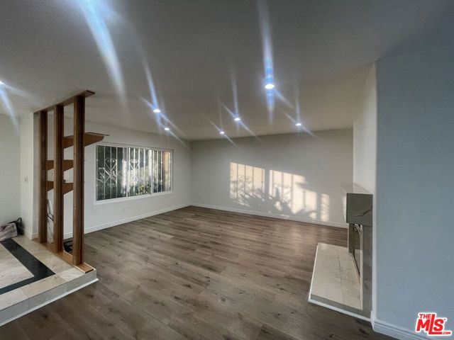 8576 Kelvin Avenue, Winnetka (los Angeles), CA 91306