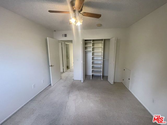 8576 Kelvin Avenue, Winnetka (los Angeles), CA 91306