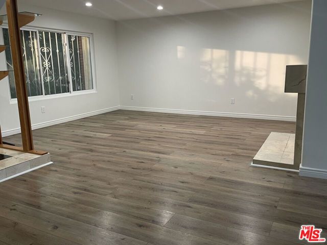 8576 Kelvin Avenue, Winnetka (los Angeles), CA 91306