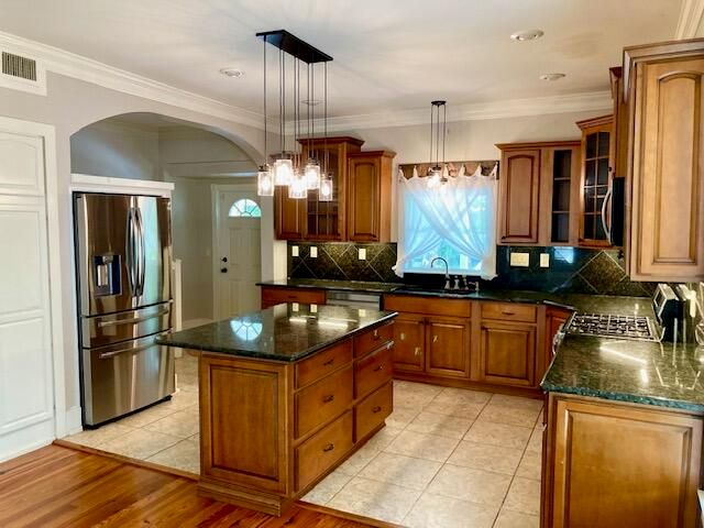 290 Crescent Drive, Defuniak Springs, FL 32435