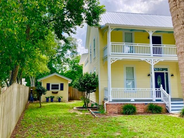 290 Crescent Drive, Defuniak Springs, FL 32435