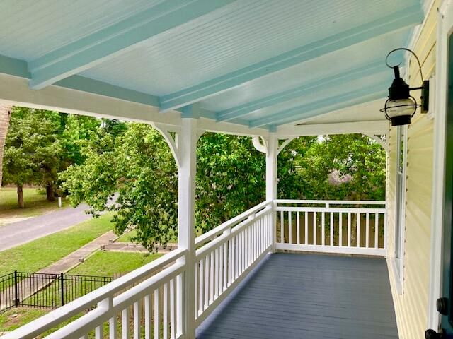 290 Crescent Drive, Defuniak Springs, FL 32435