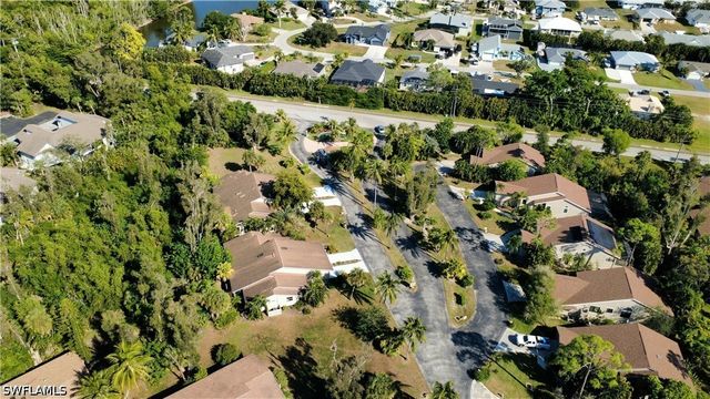 17748 port boca CT, Fort Myers, FL 33908
