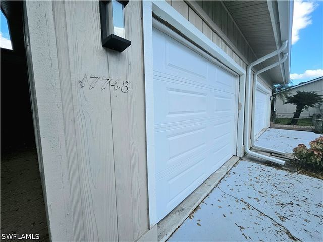 17748 port boca CT, Fort Myers, FL 33908