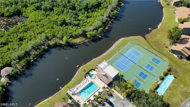 17748 port boca CT, Fort Myers, FL 33908