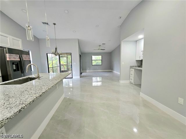 17748 port boca CT, Fort Myers, FL 33908