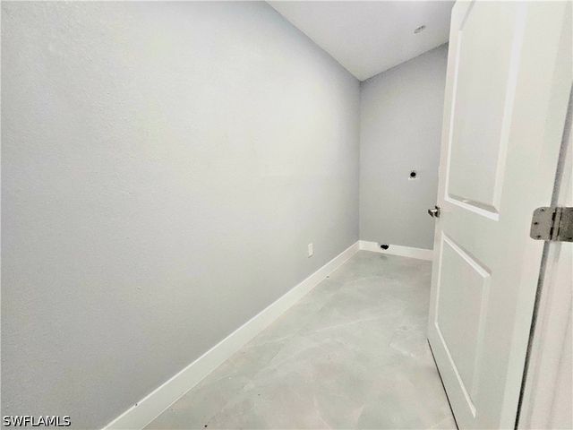 17748 port boca CT, Fort Myers, FL 33908