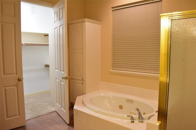 11110 S Reach, Montgomery, TX 77356