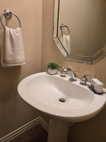 11110 S Reach, Montgomery, TX 77356