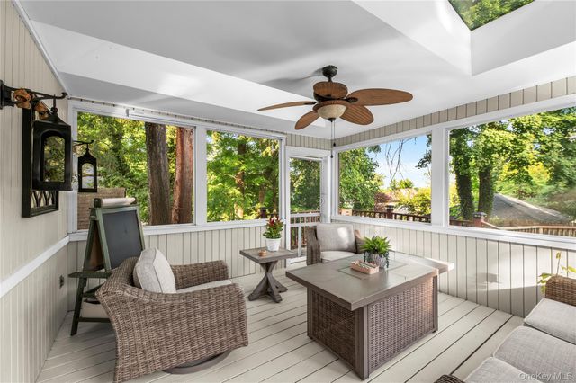 98 W Central Avenue, Pearl River, NY 10965