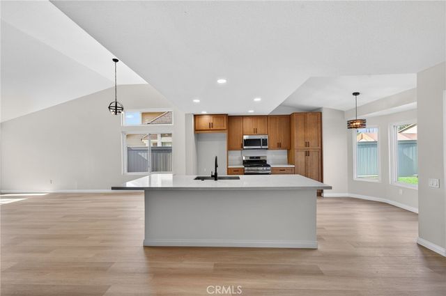 774 Foxwood Drive, Oceanside, CA 92057