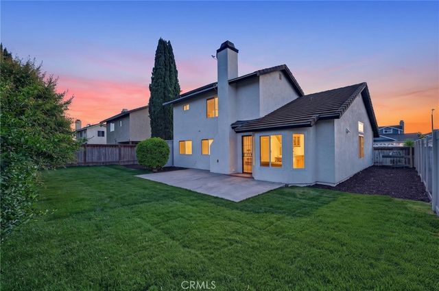 774 Foxwood Drive, Oceanside, CA 92057