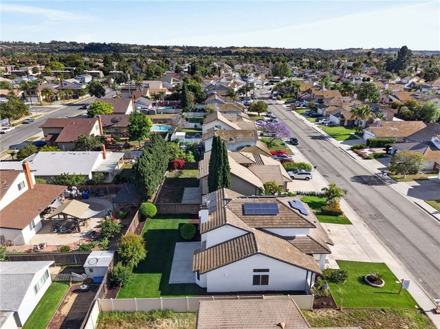 774 Foxwood Drive, Oceanside, CA 92057