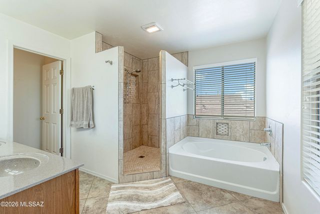 12971 N Desert Olive Drive, Oro Valley, AZ 85755