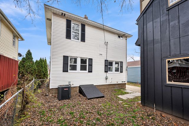 224 W Burnham Street, Battle Creek, MI 49015