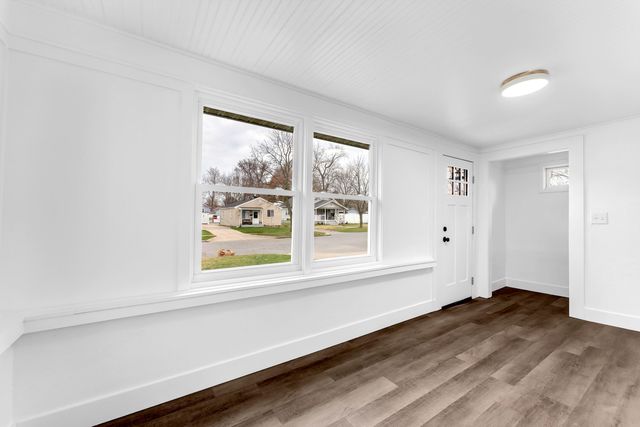 224 W Burnham Street, Battle Creek, MI 49015