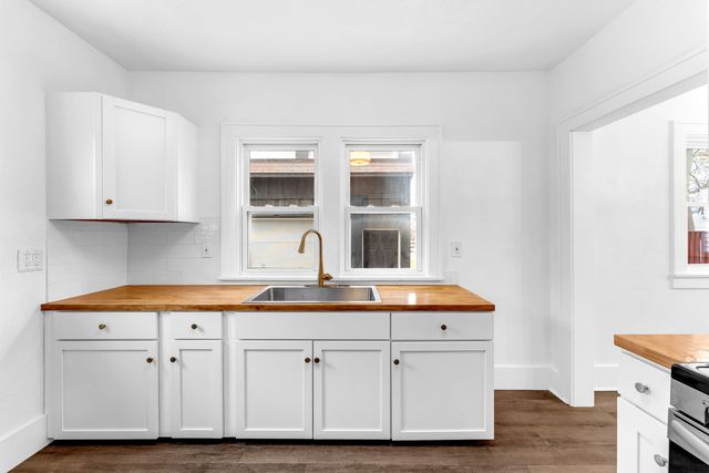 224 W Burnham Street, Battle Creek, MI 49015