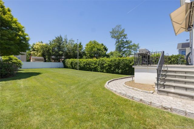 28 Hall Avenue, Eastchester, NY 10709