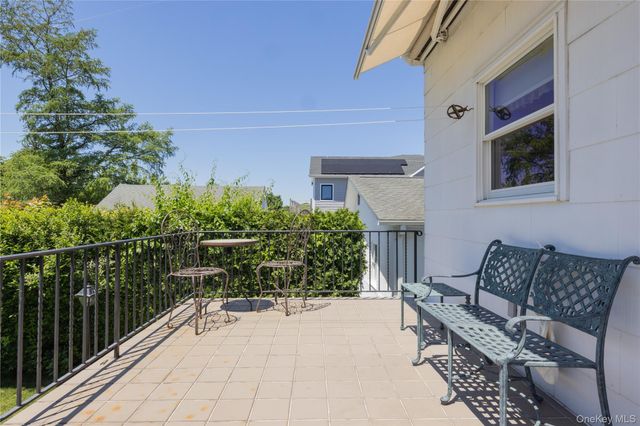 28 Hall Avenue, Eastchester, NY 10709