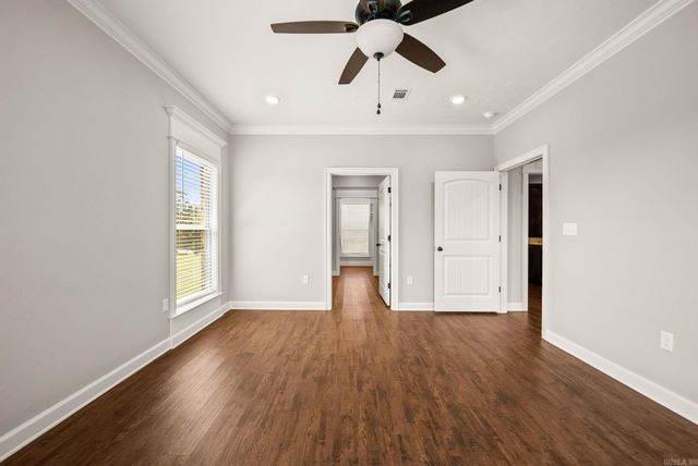 31 Winterberry Drive, Greenbrier, AR 72058