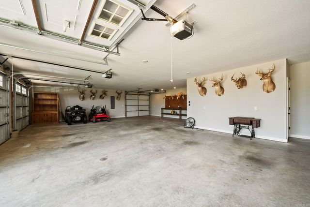 31 Winterberry Drive, Greenbrier, AR 72058