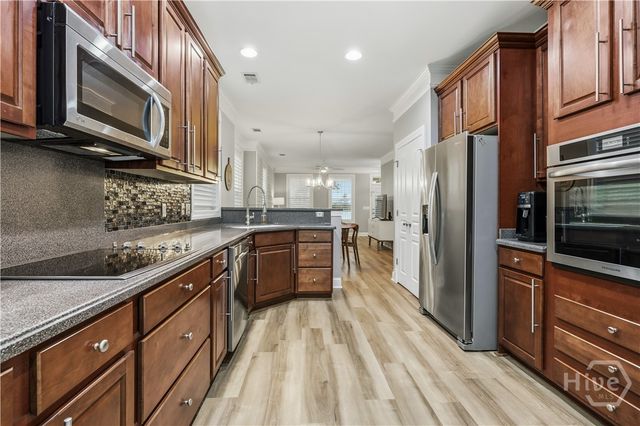 305 Lake View Drive, Pooler, GA 31322