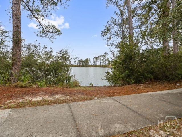 305 Lake View Drive, Pooler, GA 31322