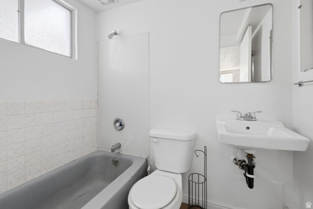 Image 17 of property listing at 474 N 800 E, Provo, UT 84606