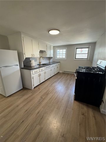 579 Crescent Avenue, Buffalo, NY 14214