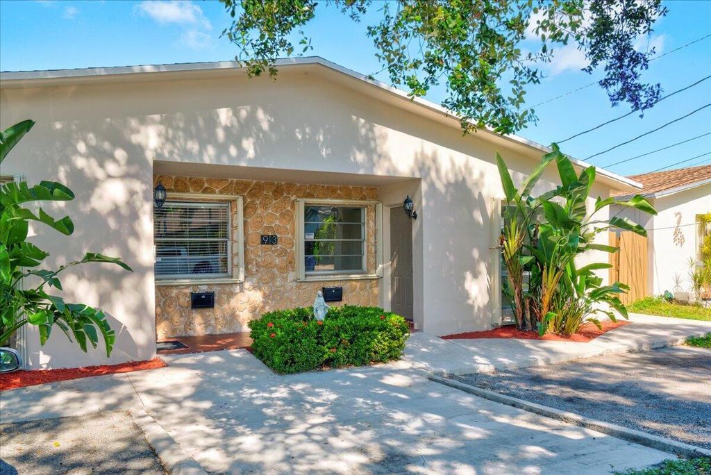 913 ORANGE Isle 1-2, Fort Lauderdale, FL 33315
