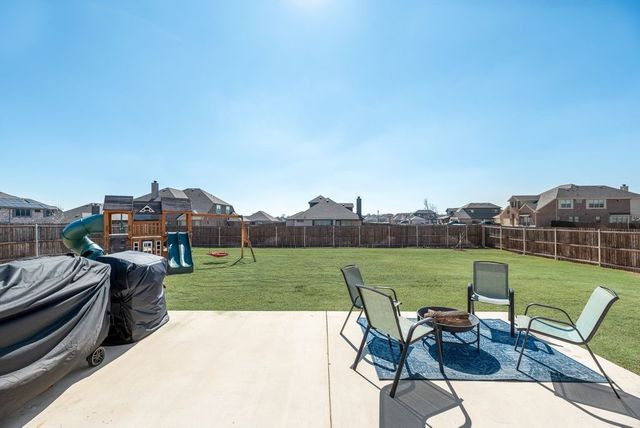 561 Randys Way, Pilot Point, TX 76258