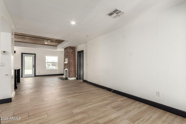 1616 E WILLETTA Street, Phoenix, AZ 85006