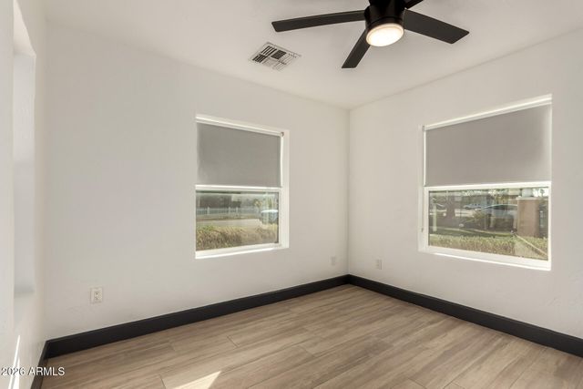 1616 E WILLETTA Street, Phoenix, AZ 85006