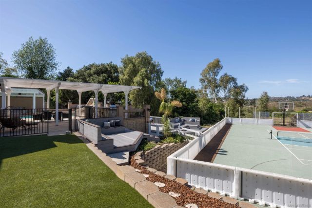 14026 Donart Dr, Poway, CA 92064
