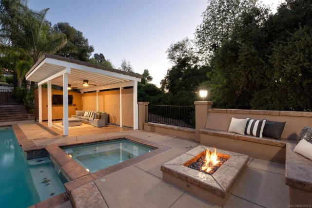 14026 Donart Dr, Poway, CA 92064