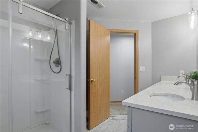 17021 SE 18th Street, Vancouver, WA 98683