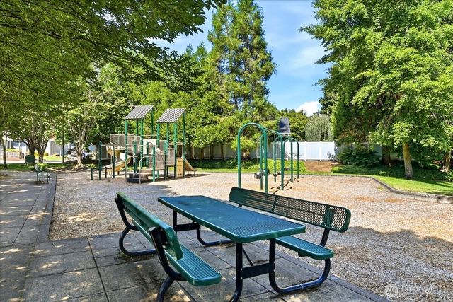 17021 SE 18th Street, Vancouver, WA 98683
