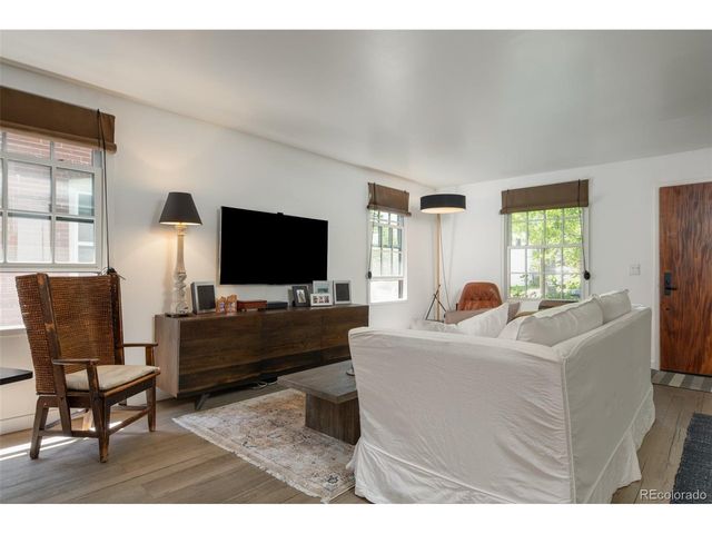 1432 S Washington St, Denver, CO 80210