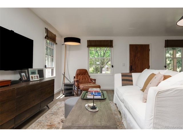 1432 S Washington St, Denver, CO 80210