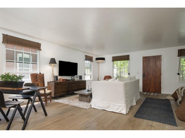 1432 S Washington St, Denver, CO 80210