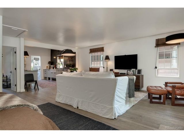 1432 S Washington St, Denver, CO 80210