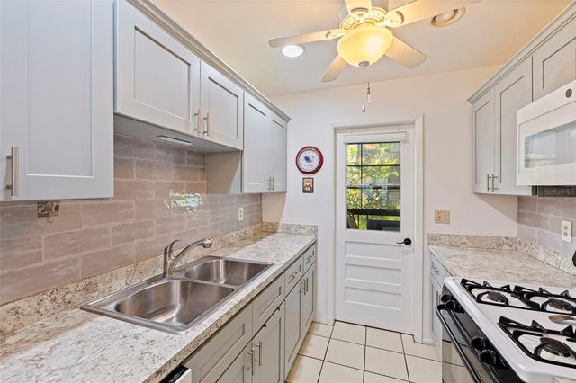 5975 TERRACE PARK DRIVE N 204, St Petersburg, FL 33709
