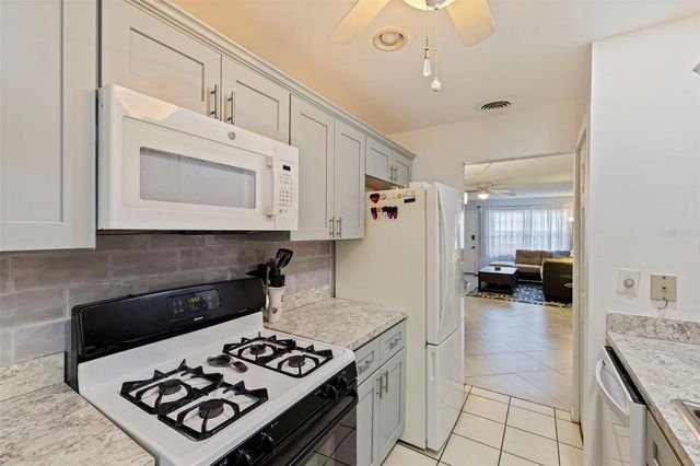 5975 TERRACE PARK DRIVE N 204, St Petersburg, FL 33709